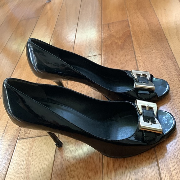 GUCCI  Open Toe Pump - Picture 3 of 15
